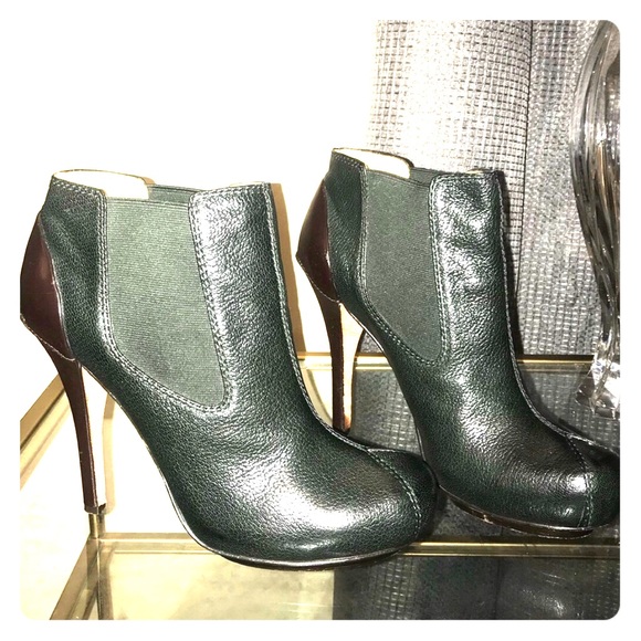 L.A.M.B HANSHU Booties - Picture 2 of 6